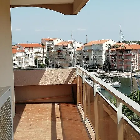 Beau T2 Climatise Sur Marina Avec Parking Prive Apartment Canet-en-Roussillon Exterior photo