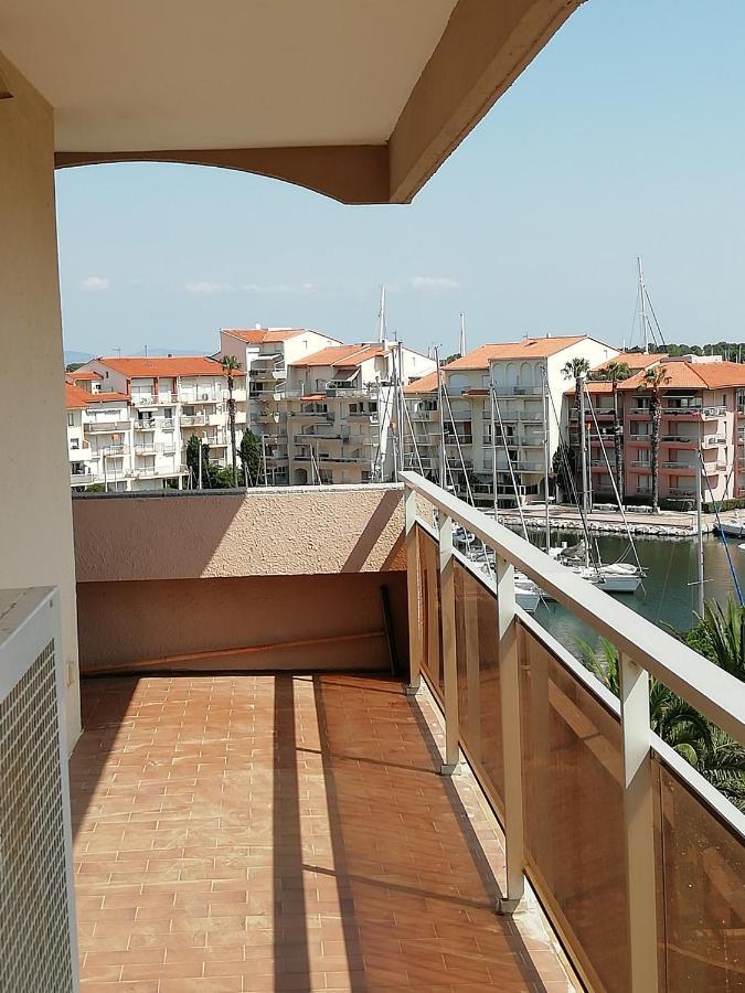Apartment Beau T2 Climatise Sur Marina Avec Parking Prive Canet-en-Roussillon
